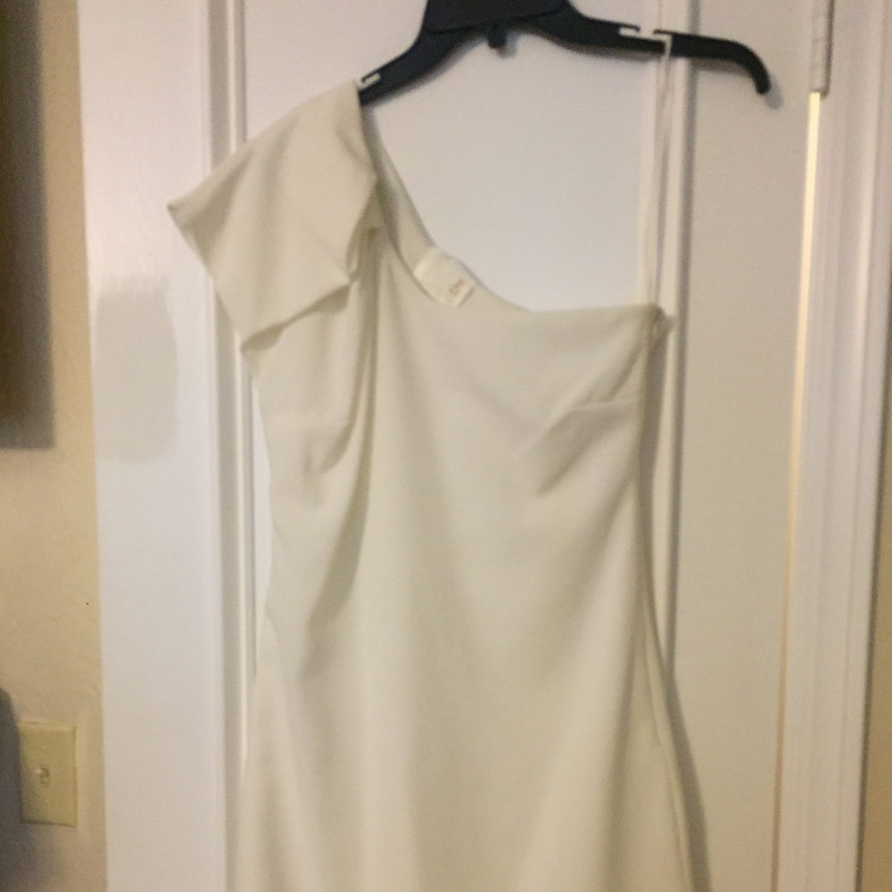 Line & Dot dress
